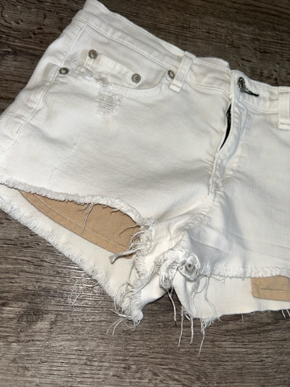rag & bone JEAN White Distressed Denim Shorts Cut Off High Rise Festival - Picture 3 of 9